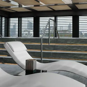 Armani 5*, Milaan Italië